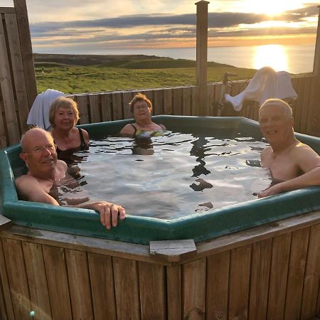 Guesthouse Gimbur Reykjarholl Esterno foto