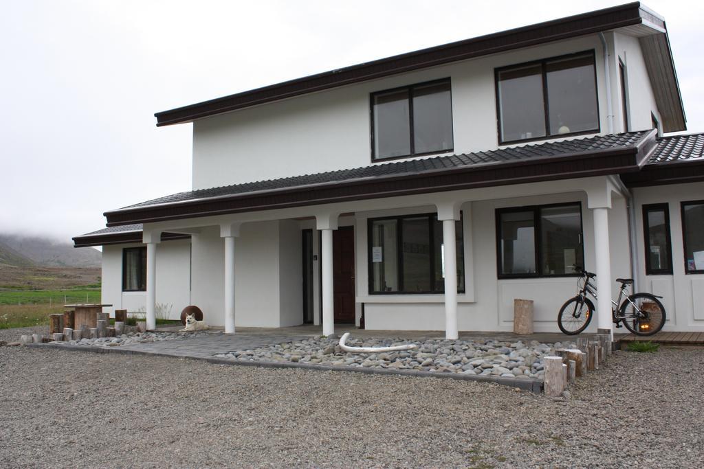 Guesthouse Gimbur Reykjarholl Esterno foto